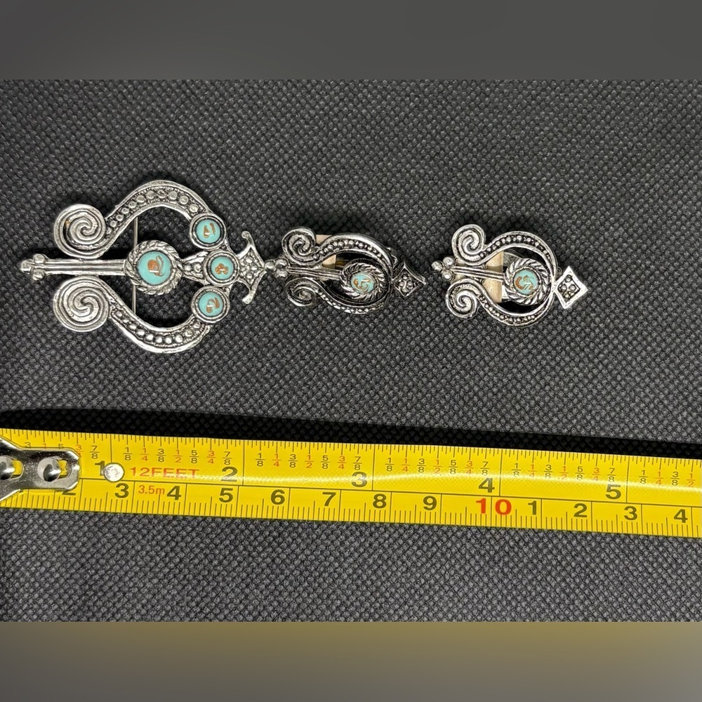 Aztec Style Silver Tone Turquoise Inlay Brooch & Clip-On Earring Set - Picture 4 of 9